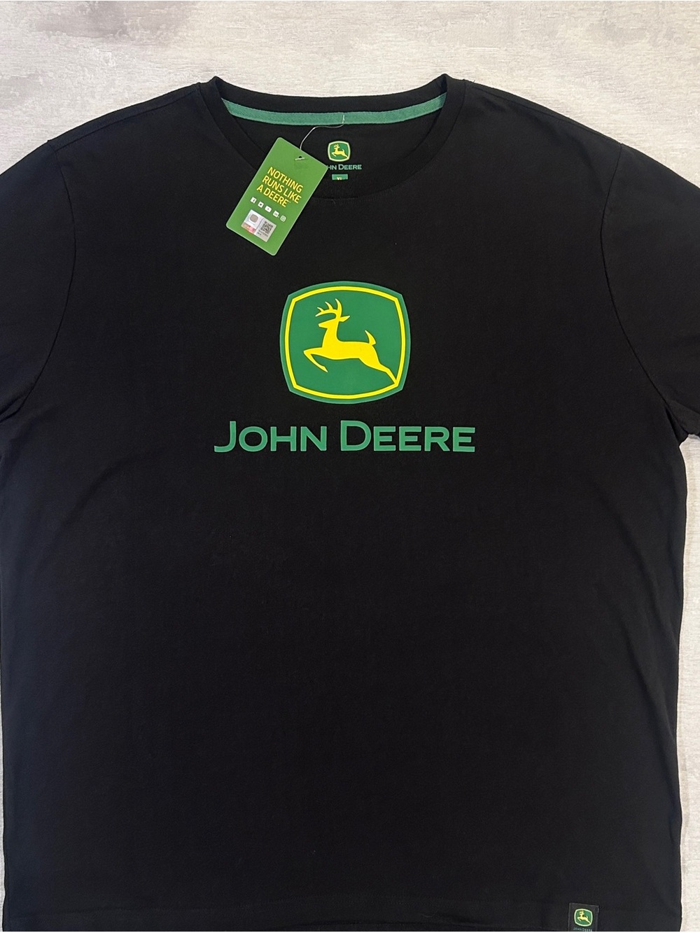 John Deere Black T-Shirt XL NWT Logo Tee